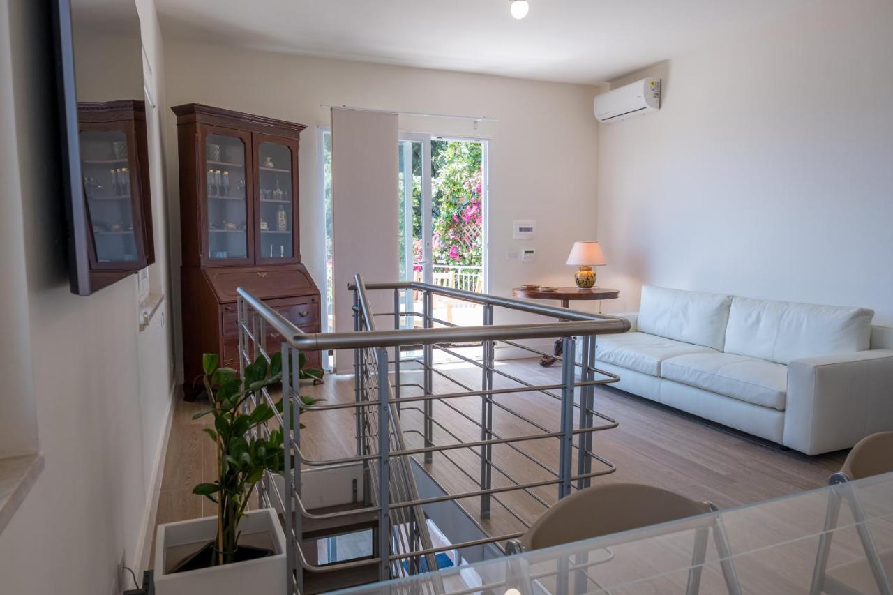 Teatro Apartments Mondello Palermo Eksteriør bilde