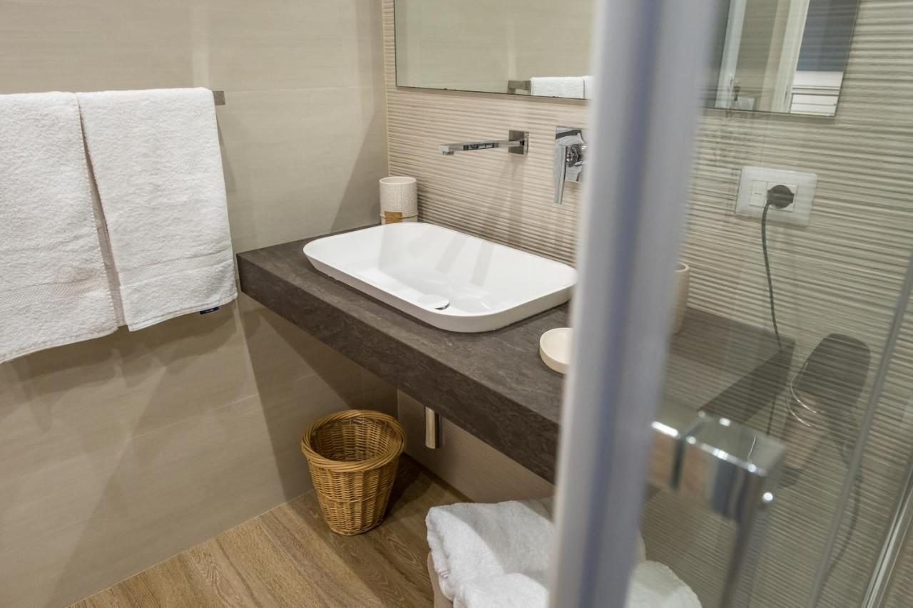Teatro Apartments Mondello Palermo Eksteriør bilde